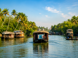 alappuzha backwater boat 1448x1086