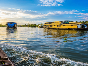 alappuzha backwaters 1448x1086(1)
